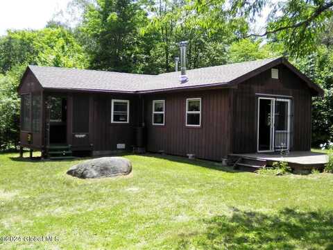 31 Bartman School Road, Johnsburg, NY 12843