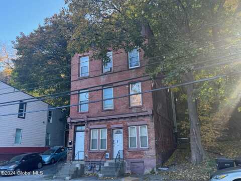 632 4th Street, Troy, NY 12180