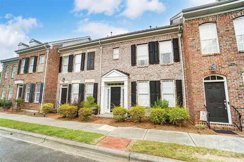 8673 Beaver Creek Drive, Charlotte, NC 28269