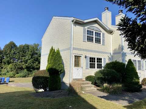 38 Crystal Lane, Mansfield Center, CT 06268