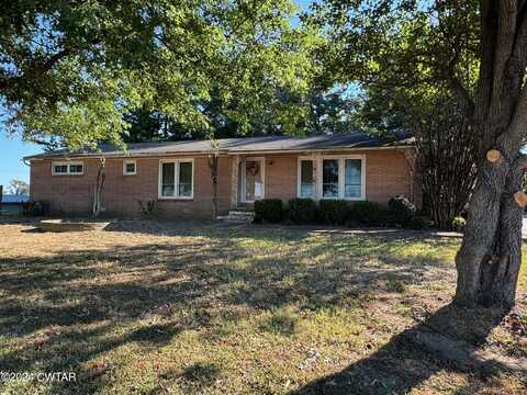 523 N Poplar Street, Kenton, TN 38233