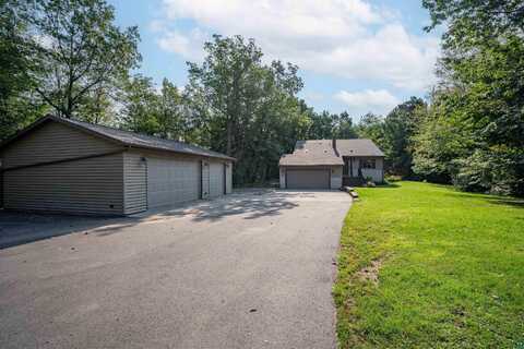 402 Barbara Cr, Cloquet, MN 55720