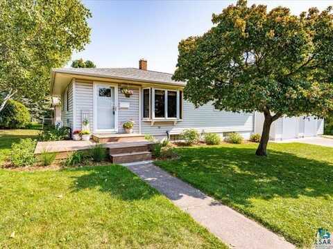 1128 7th St, Two Harbors, MN 55616