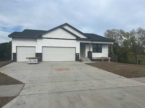 503 NE Madison Avenue, Elkhart, IA 50073