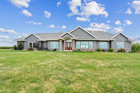 4093 70th Street, Grinnell, IA 50112