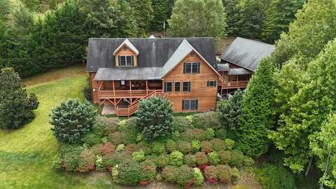 867 Ashe Loop Rd, Sylva, NC 28779