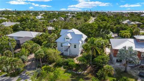 746 Nerita Street, Sanibel, FL 33957