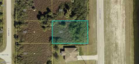 3204 Sunshine Boulevard S, Lehigh Acres, FL 33976