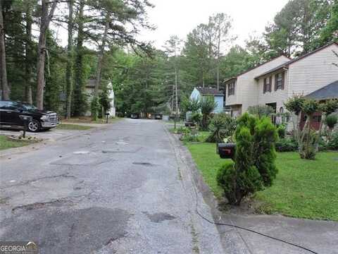 28 PINE CONE, Atlanta, GA 30349