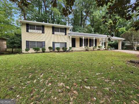 2541 Black Forest, Atlanta, GA 30331