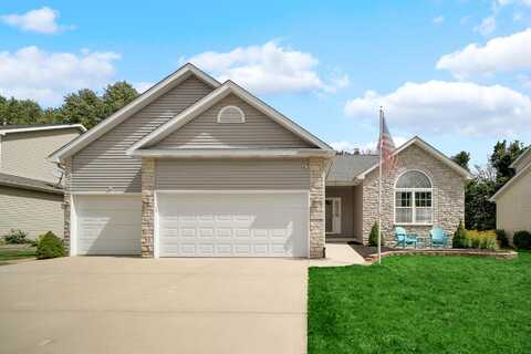 889 Dickens Lane, Valparaiso, IN 46383