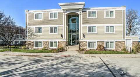 225 North Shore Drive, South Haven, MI 49090