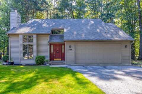 9444 Sunset Court, Canadian Lakes, MI 49346