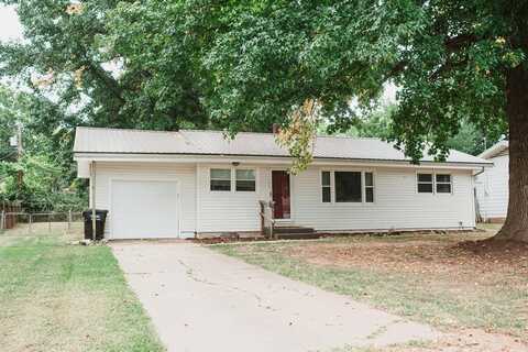 2304 S Kings Avenue, Springfield, MO 65807