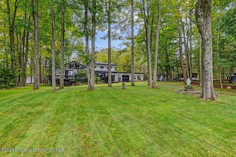 1194 Pocono Drive, Gouldsboro, PA 18424