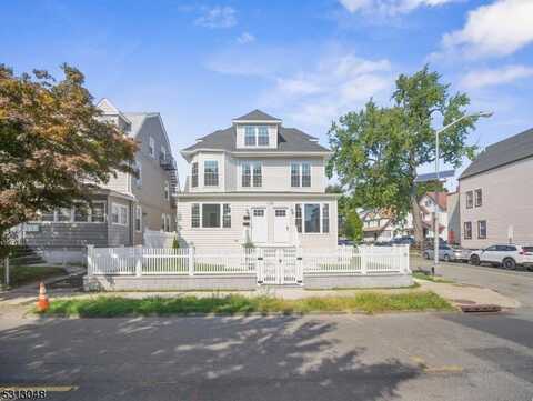 179 N 19th St, East Orange, NJ 07017