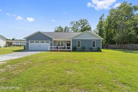 137 Bumps Creek Road, Sneads Ferry, NC 28460