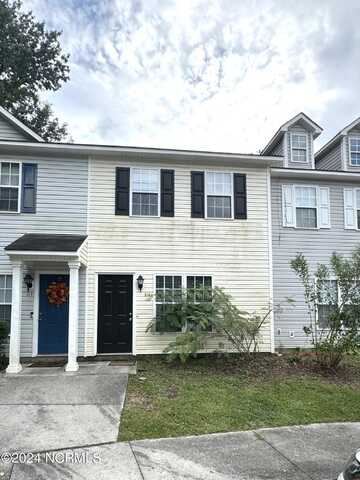 319 Bracken Place, Jacksonville, NC 28540