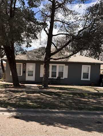 325 11th Street, Slaton, TX 79364