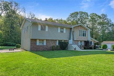 1330 Resica Falls Road, Middle Smithfield, PA 18302