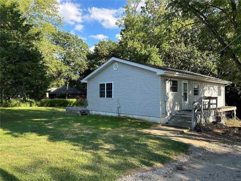 2190 Skyline Drive, Pacific, MO 63069