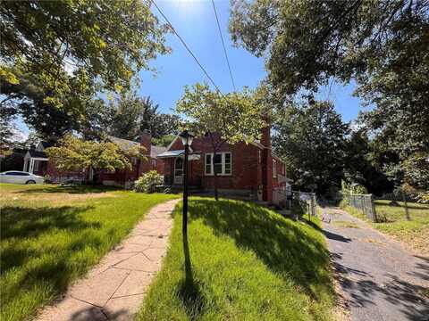 3 South Barat Avenue, Saint Louis, MO 63135