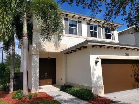 6940 NW 104th Ct, Doral, FL 33178