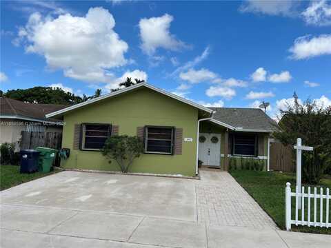 13541 SW 178th St, Miami, FL 33177