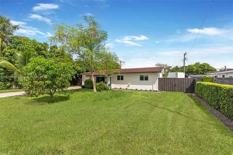 7185 SW 16th St, Pembroke Pines, FL 33023