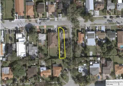 2100 SW 25th St, Miami, FL 33133