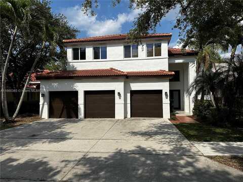 1307 Camellia Cir, Weston, FL 33326