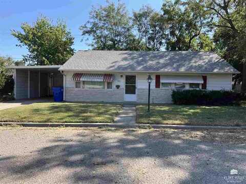 827 Cleary Avenue, Junction City, KS 66441