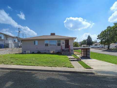 2004 15th Avenue, Lewiston, ID 83501