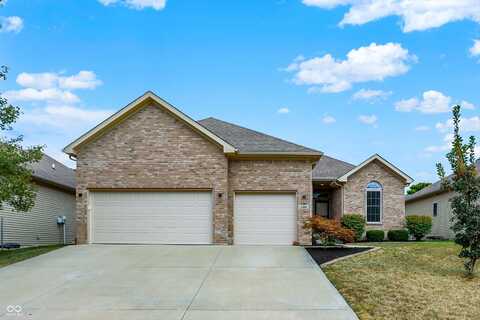 6166 Regency Drive, Columbus, IN 47203