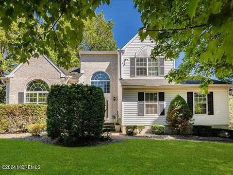 335 Mackenzie Drive, Jackson, NJ 08527