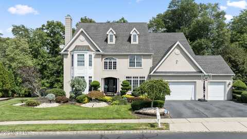 42 Cornwallis Court, Manalapan, NJ 07726