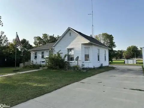 627 Cedar ST, Osage, IA 50461