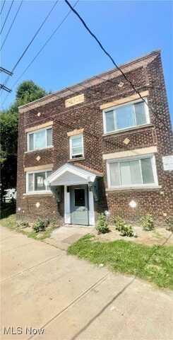 8208 Denison Avenue, Cleveland, OH 44102