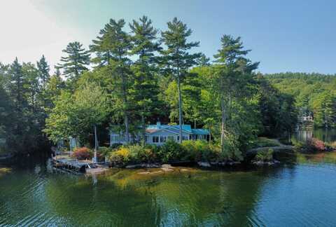 40 Oak Island Road, Meredith, NH 03253