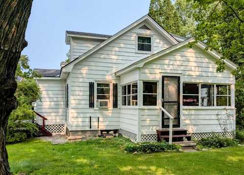 25 Ford Avenue, Walpole, NH 03608