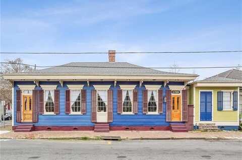 1705 BURGUNDY Street, New Orleans, LA 70116