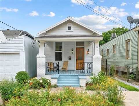 312 S LOPEZ Street, New Orleans, LA 70119