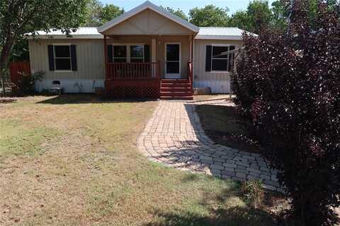 706 Grayson Street, Nocona, TX 76255