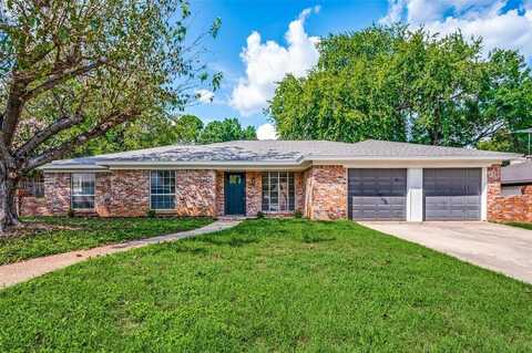 7337 Yolanda Drive, Fort Worth, TX 76112