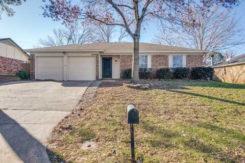 5804 Willow Branch Drive, Arlington, TX 76017