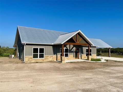 690 County Rd 477, Stephenville, TX 76401