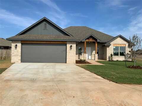 209 Juniper Circle, Noble, OK 73068