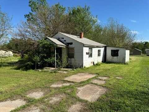 412 Jackson Street, Perry, OK 73077