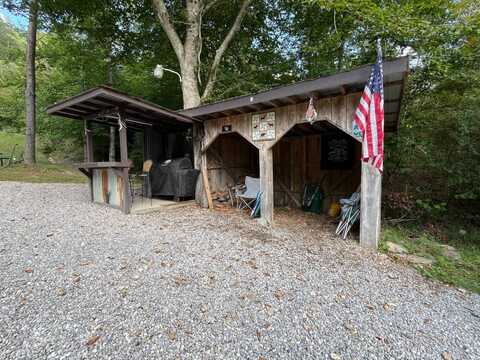 2989 Indian Creek Rd, Middleburg, KY 42541