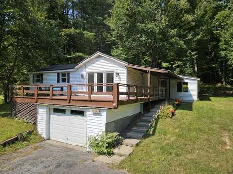 1089 County Highway 123, Mayfield, NY 12117